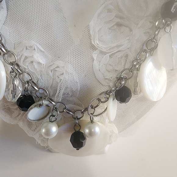 Fashion Silver Chain Necklace, Black and White, One size - Picture 3 of 13